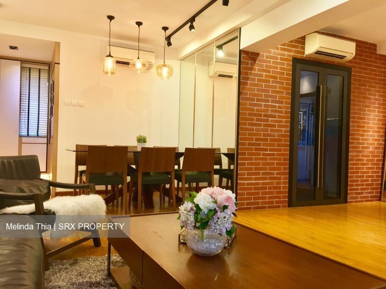 Lorong 2 Toa Payoh thumbnail photo